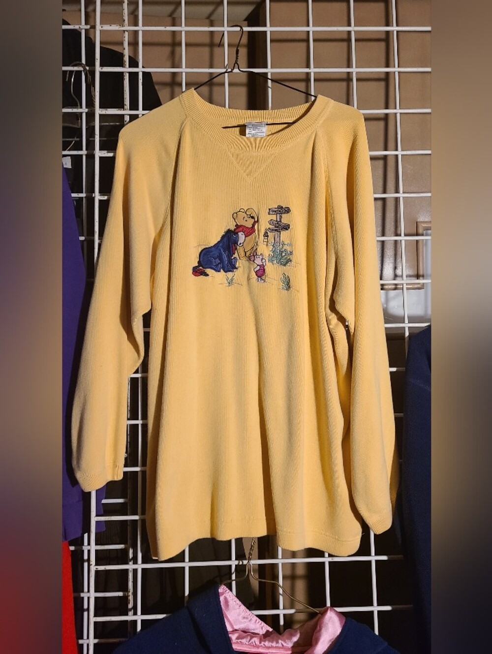 Vintage Winnie the Pooh Sweater Lot Size Large - Picture 8 of 16